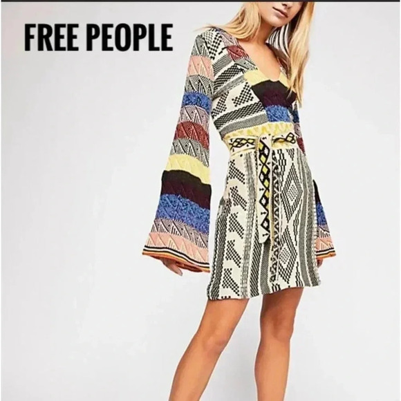 NWT Free People Womens Bell Sleeve V Neck Patchwork Knit Sweater Dress Multi S - Picture 4 of 13